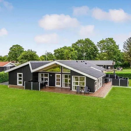 4 Bedroom In * Hadsund